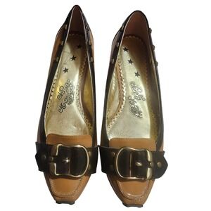 Womens Brown Patent Leather Square Toe Buckle Studded Loafer Flats Size 9